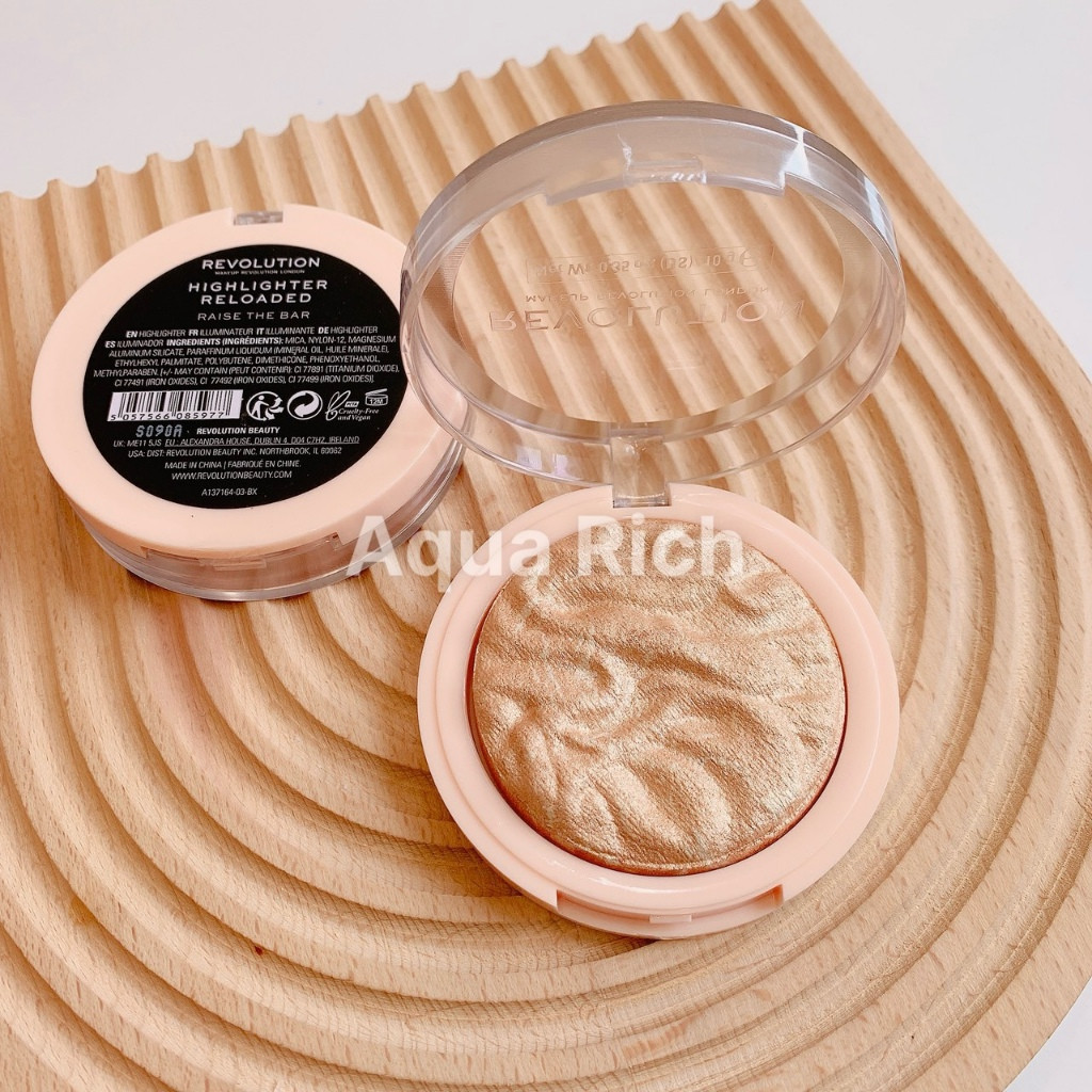 Phấn Highlight Bắt Sáng Siêu Mịn Revolution Highlighter Reloaded 10g [Golden Lights - Raise The Bar - Just My Type]