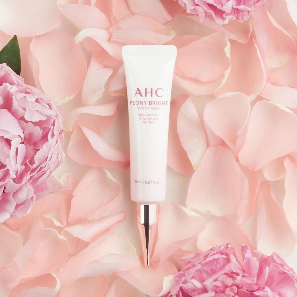 Tinh Chất Dưỡng Làm Sáng Da AHC Peony Bright Spot Corrector 20Ml