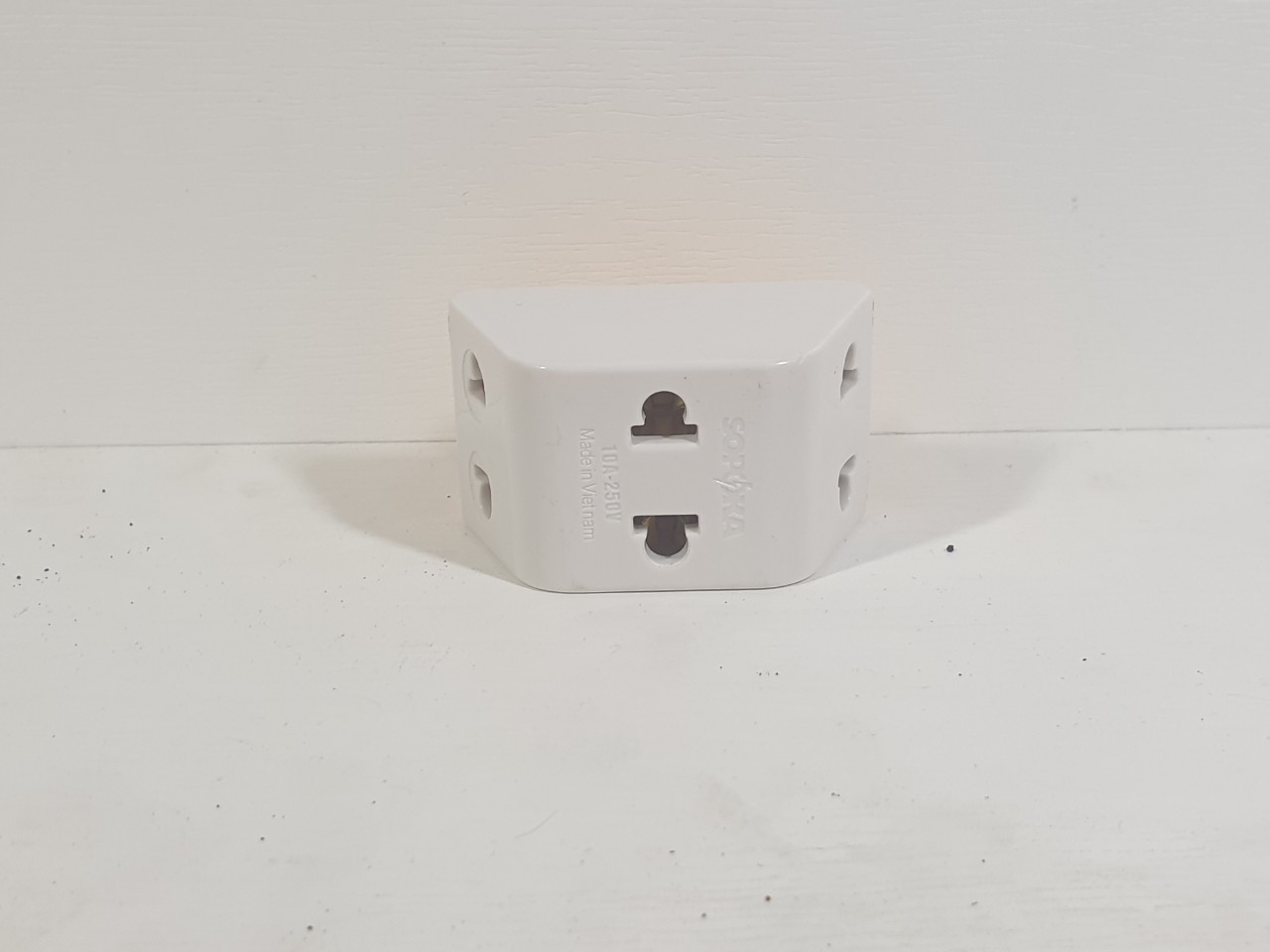 Phích Cắm Ổ Cắm Chia 3 2200W SOPOKA