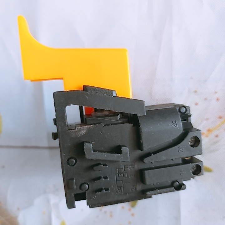 Công tắc máy khoan bốt 2-24