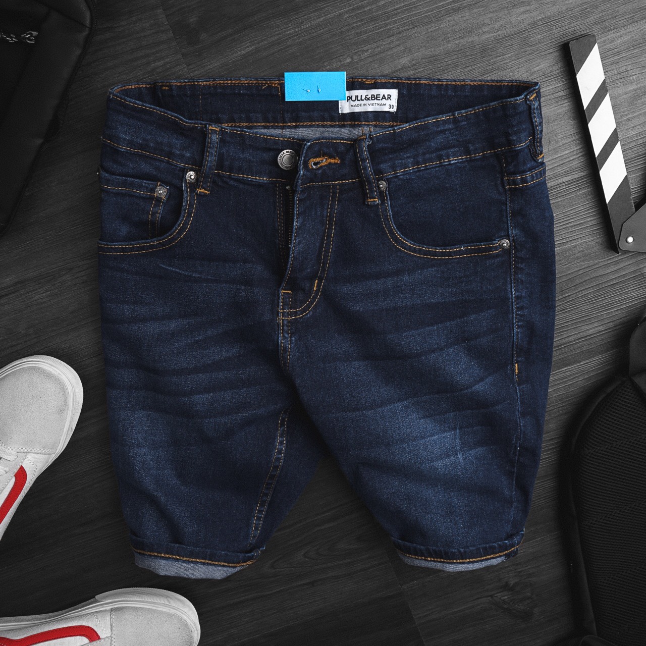 Quần short nam pull & bear form Slim trẻ trung cho nam