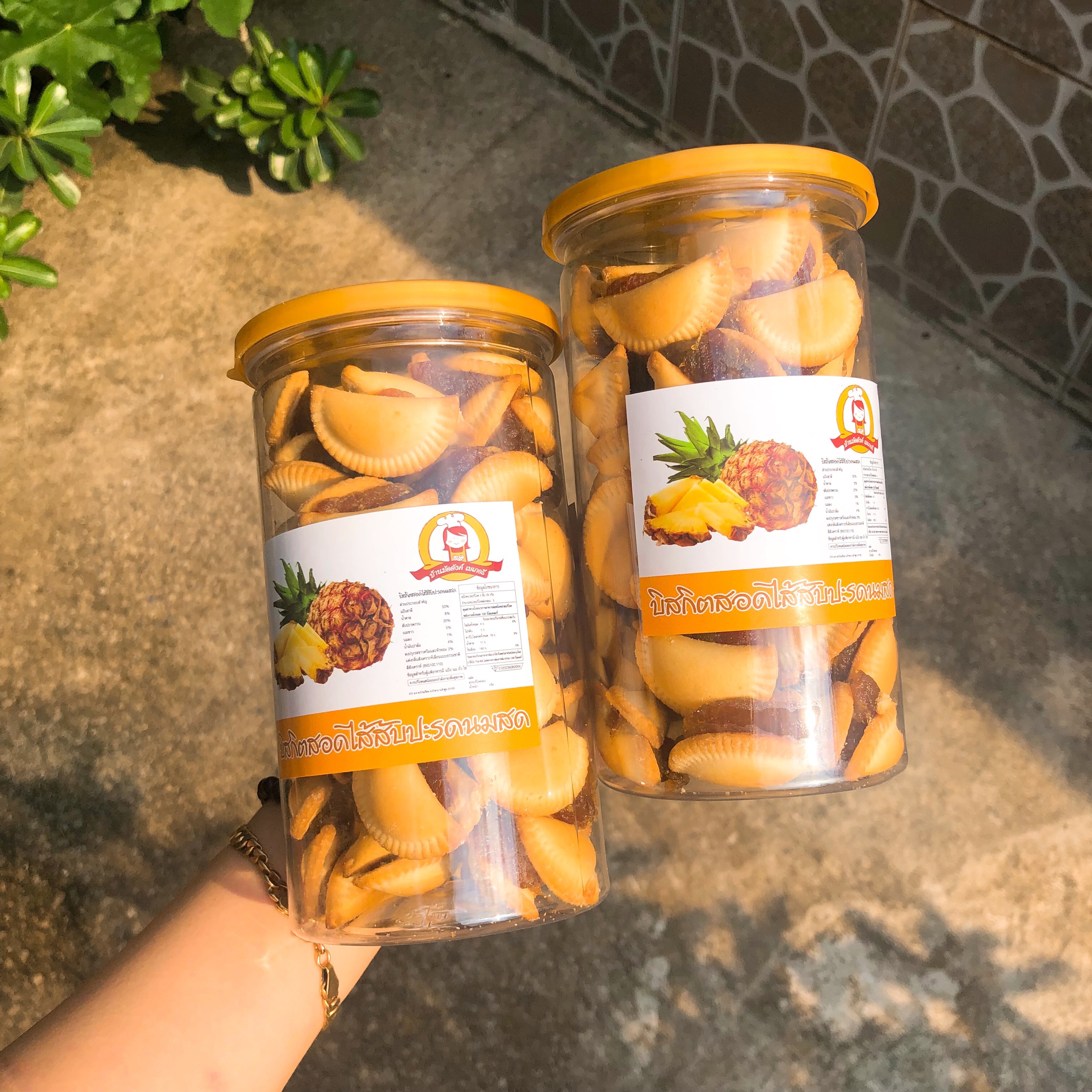 BÁNH SÒ KHÓM THÁI LAN