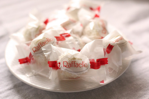 [ BÁNH KẸO TẾT ] Kẹo Socola Bọc Dừa Raffaello Nga 150gr