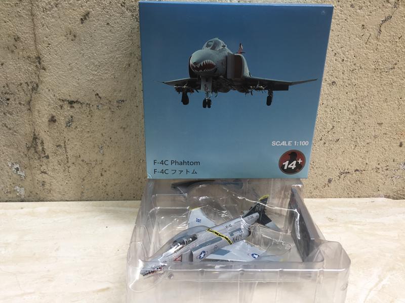 [HCM]Mô hình Máy bay F-4A Phantom II 1/100