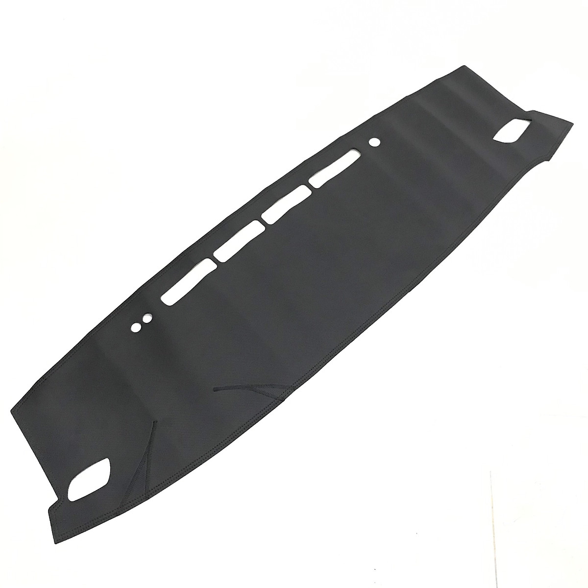 Thảm taplo da carbon xe Toyota Fortuner đời 2006 đến 2021 có chống trượt, thiết kế 3D vừa in form xe, giúp che nắng bảo vệ taplo, tạo thẩm mỹ cho xe của bạn