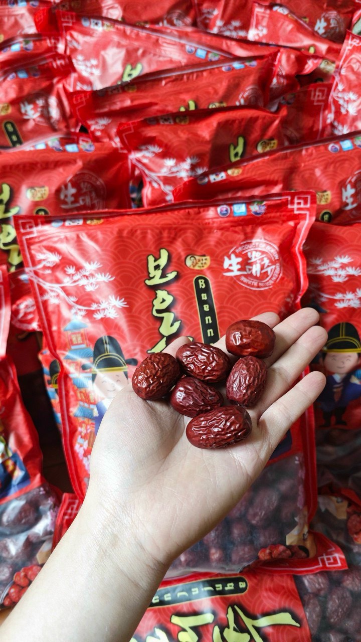 Táo Đỏ Sấy Khô Hàn Quốc 0.5kg