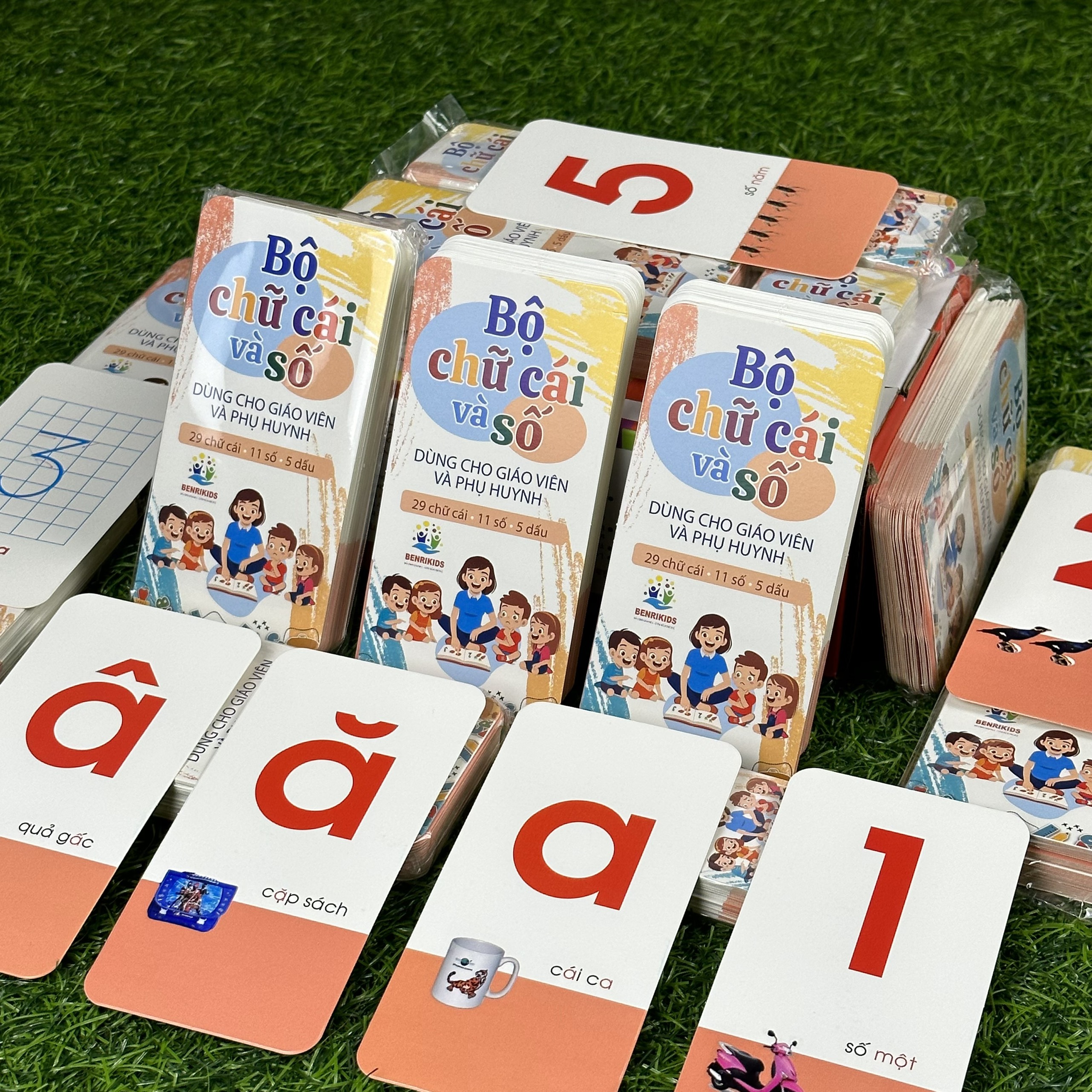 Bộ 42 Thẻ Nhận Biết Chữ Cái Và Số Đếm Cho Bé Thẻ Học Thông Minh Flash Card