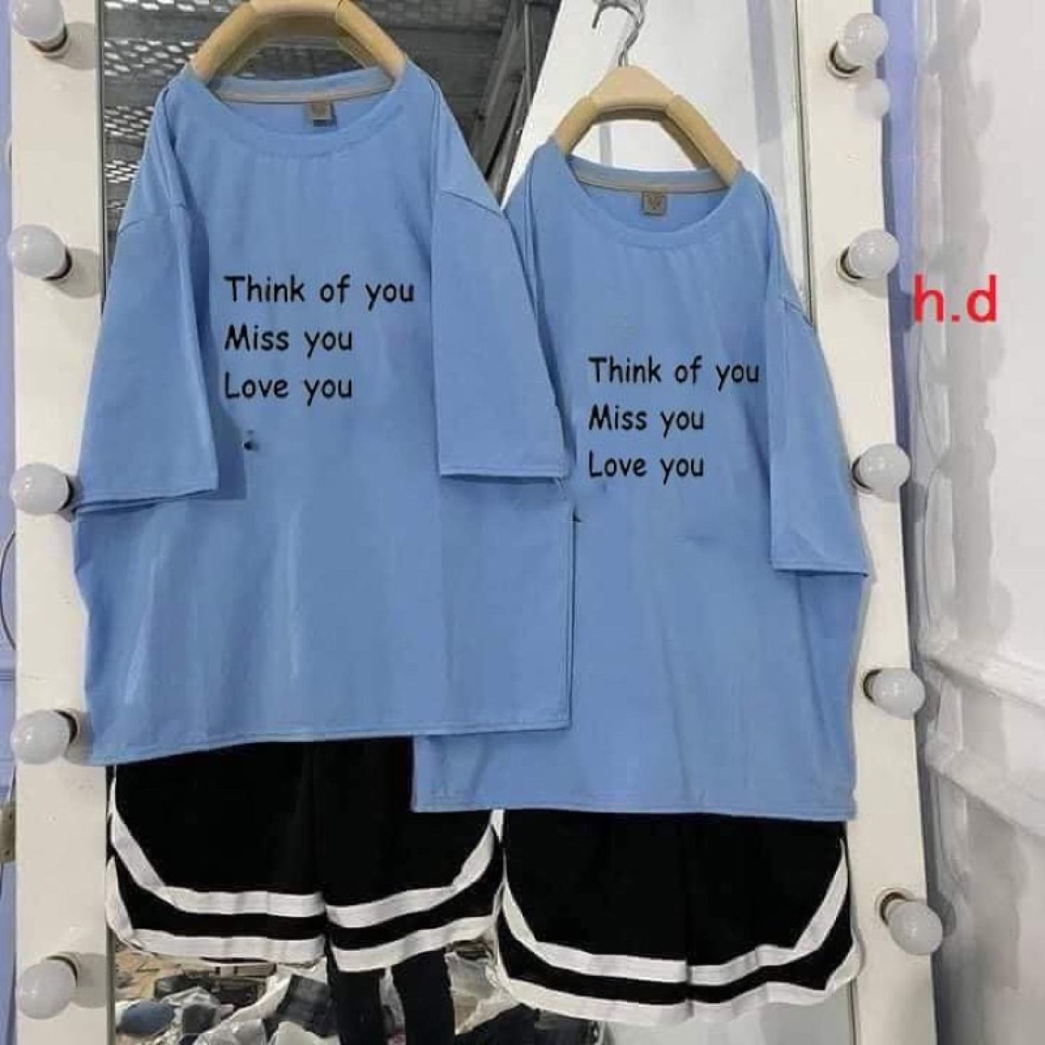 Sét áo phông think of you +quần đùi V