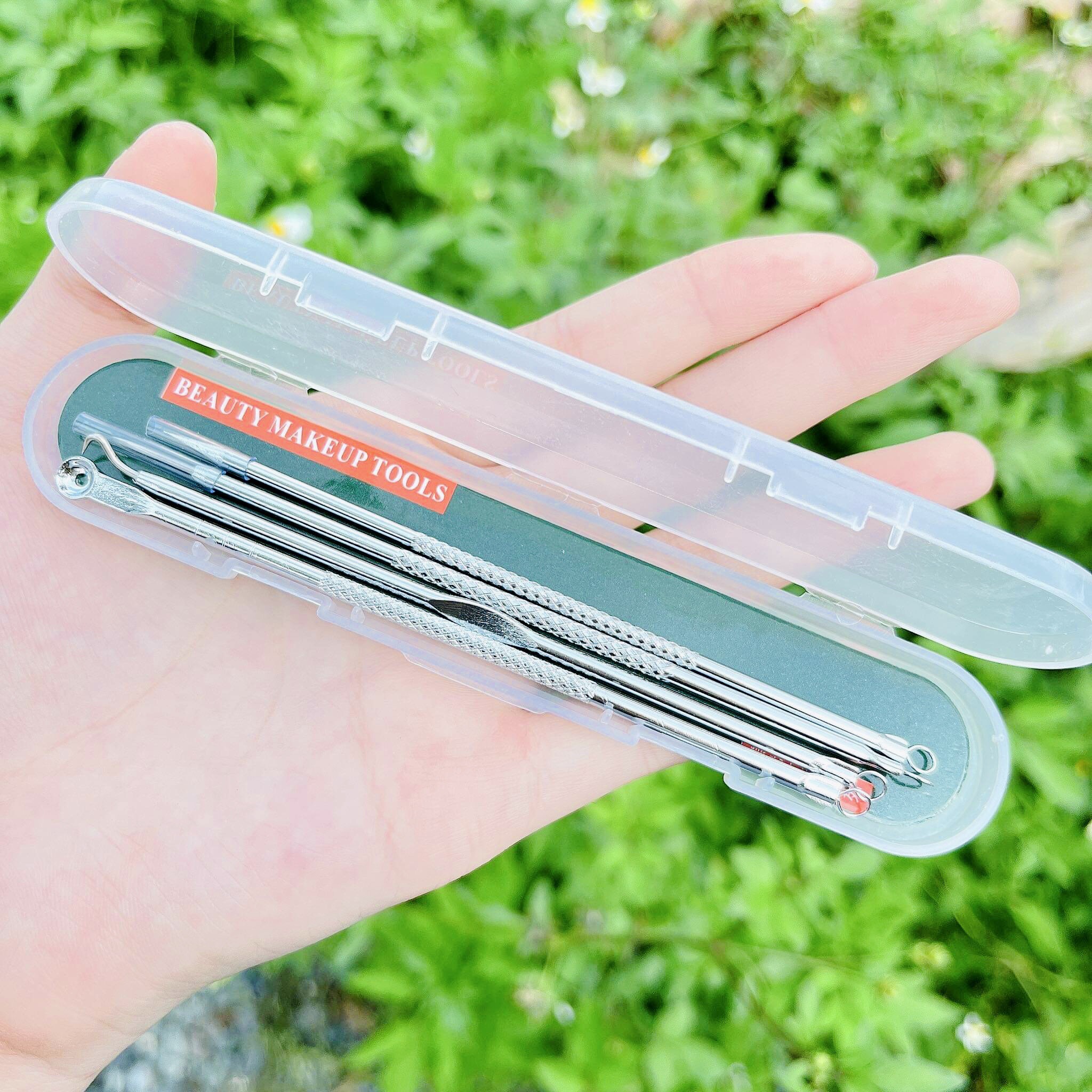 Bộ 4 Cây Nặn Mụn Beauty Makeup Tools