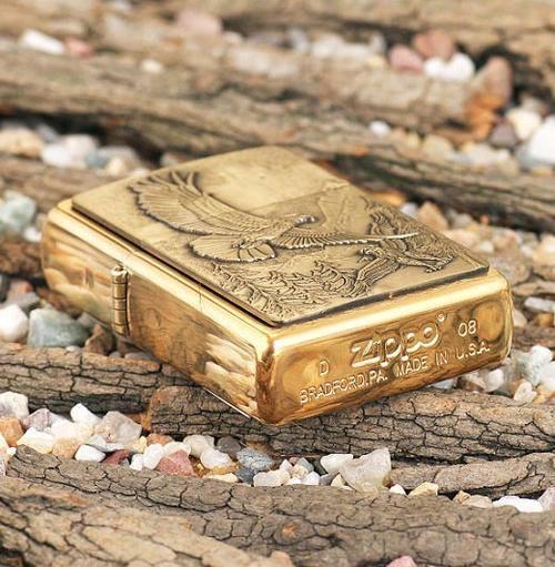 Bật lửa zippo 20854 - Bật lửa zippo Lighter Where Eagles Dare Emblem Brushed Brass