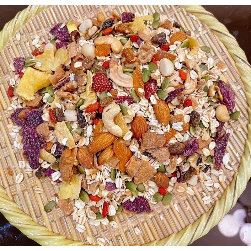 Ngũ Cốc Nguyên Hạt Navan Granola