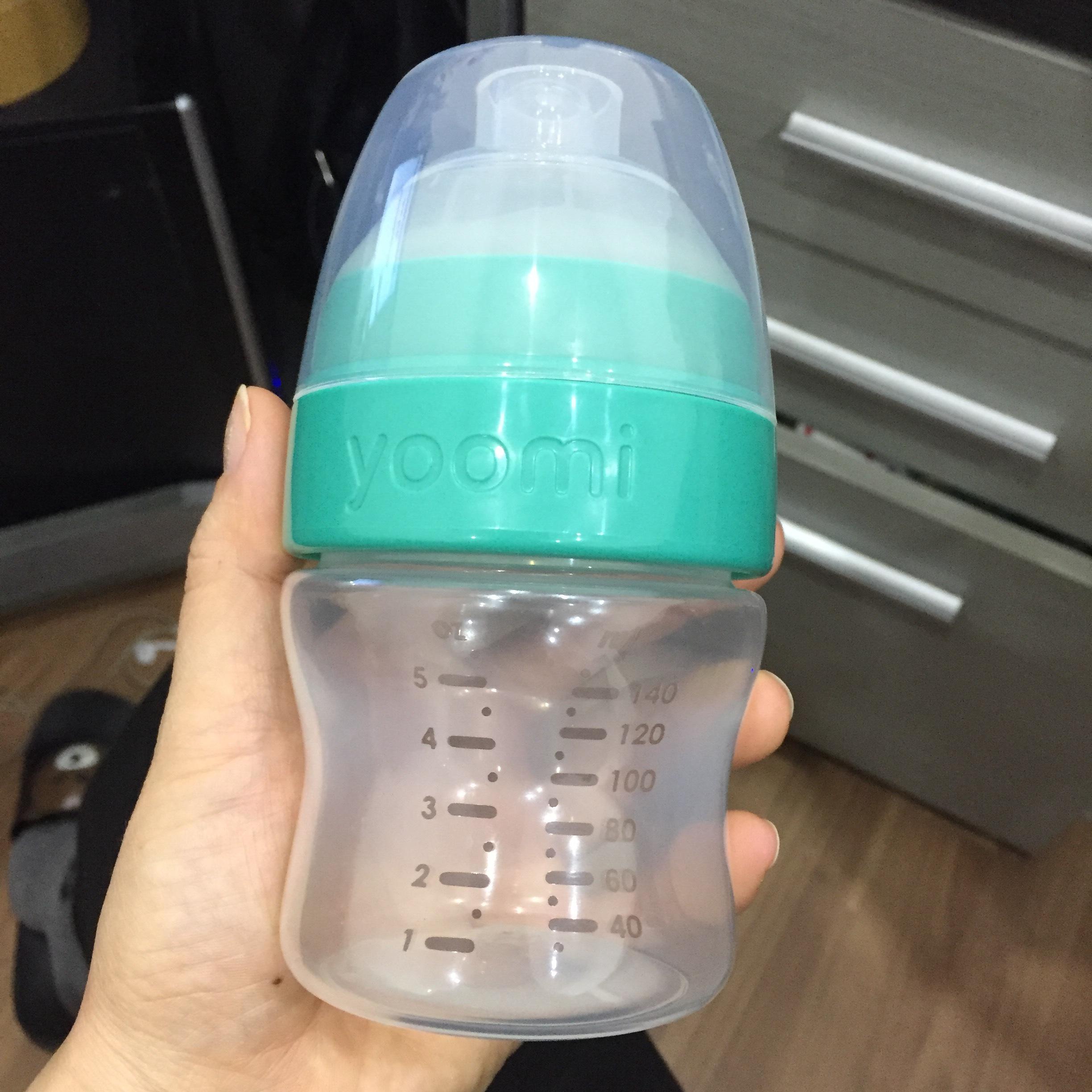 Bình sữa Yoomi 140ml- 240ml