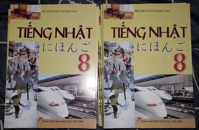 Mua Sách giáo khoa tiếng Nhật lớp 8 (tặng 4 ebook ảnh sách giáo viên lớp 6-9)