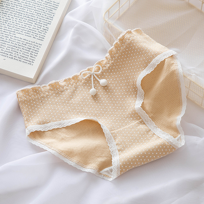 Quần Lót Nữ Cotton Trà Sữa Chấm Bi Ngang Eo ( Q060 ).