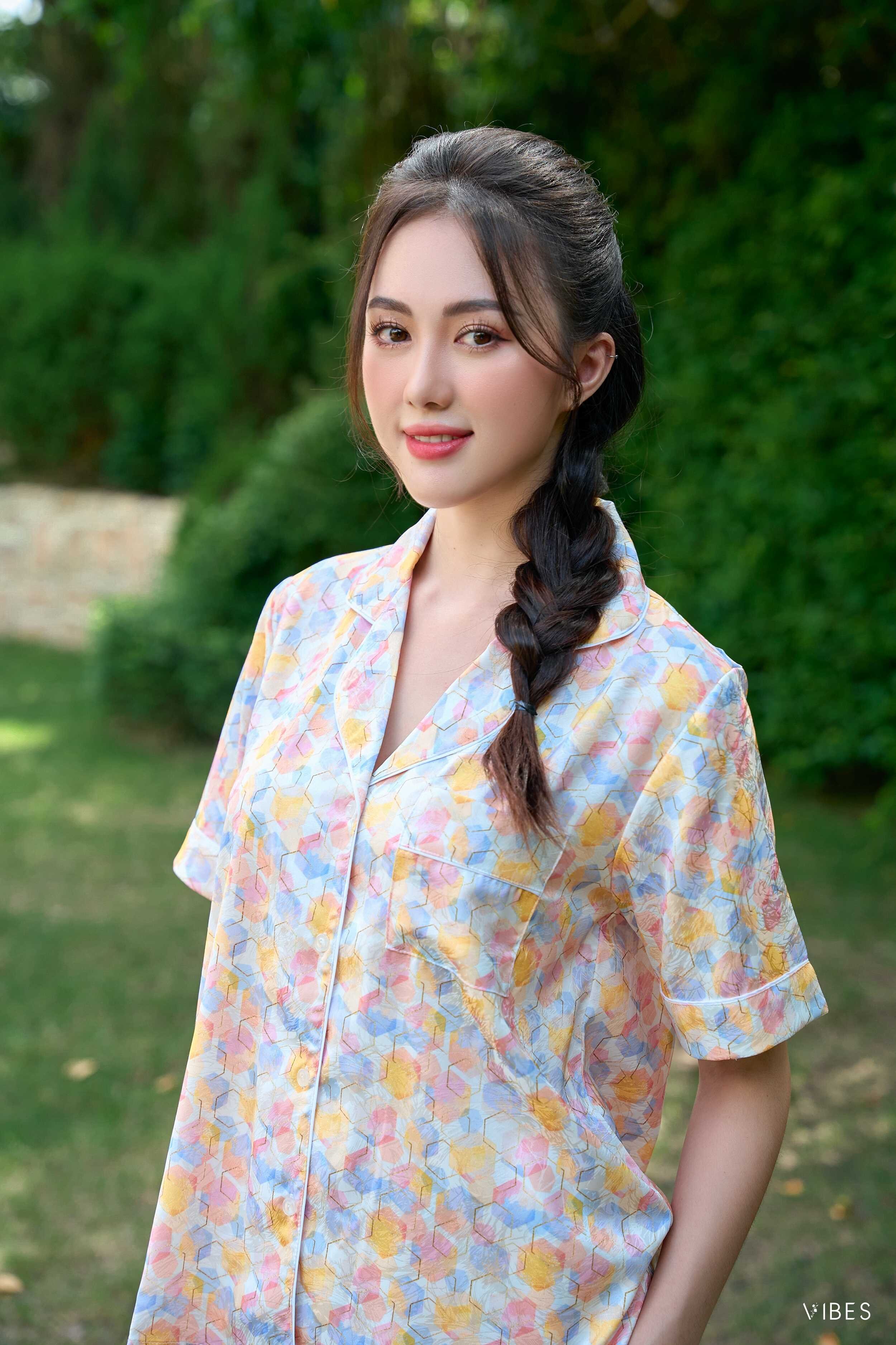 VIBES Bộ Pijama dài lụa gấm cao cấp Hexa Long Py Set