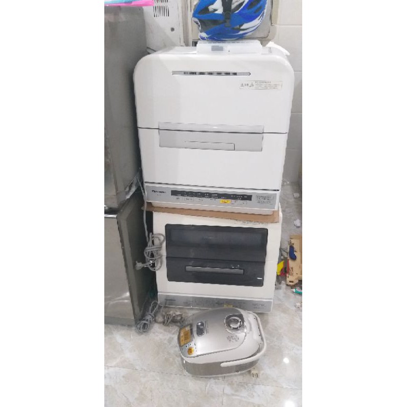 Máy rửa chén panasonic NP-TM7