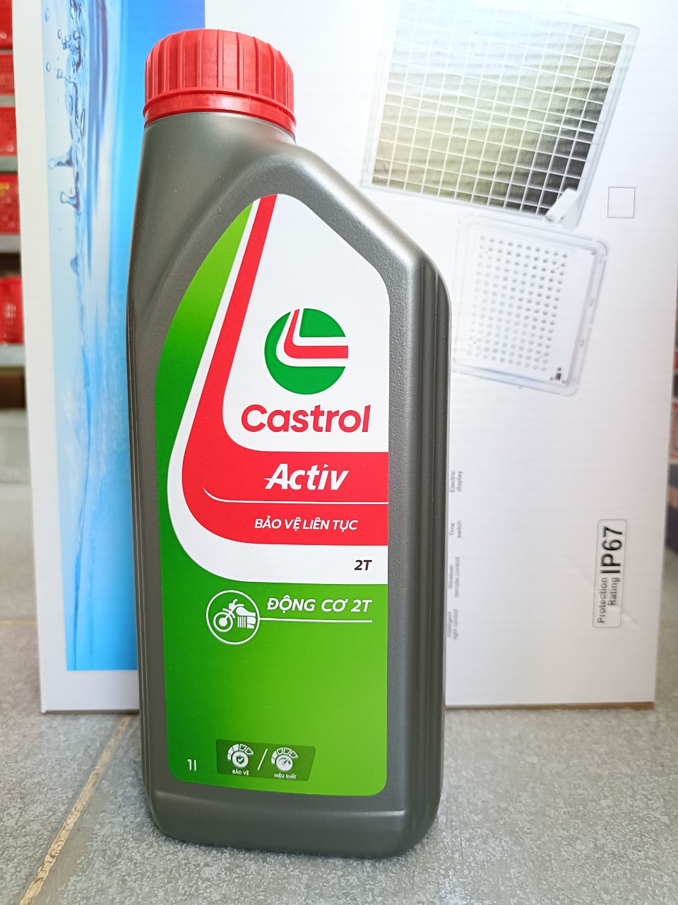 Nhớt 2 thì Castrol Activ 1lit nắp đỏ mẫu mới