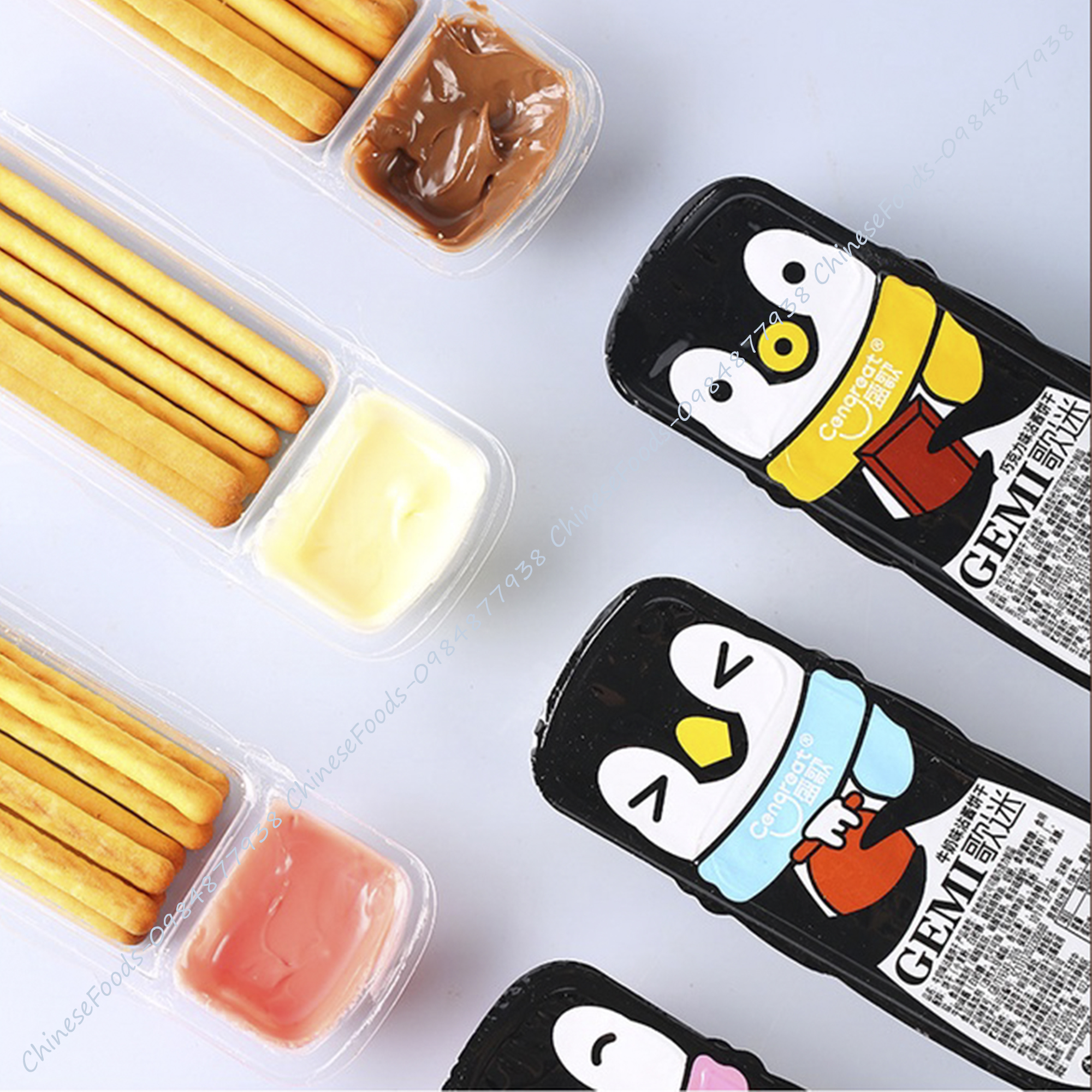 Bánh que chấm Socola Vani Dâu Chim cánh cụt