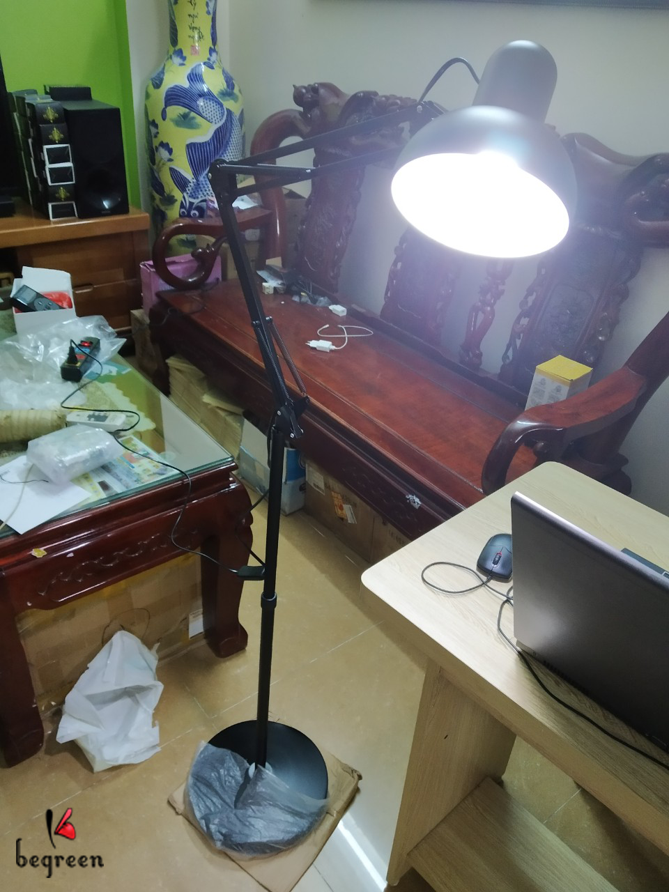 Đèn xăm hình cao cấp có đế