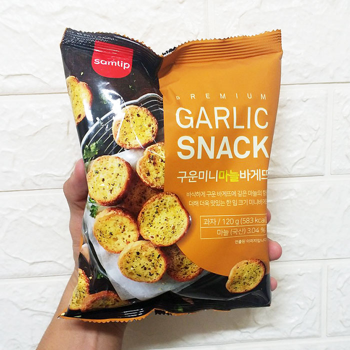 Snack Bánh Mì Sấy Bơ Tỏi Hàn Quốc 120gram