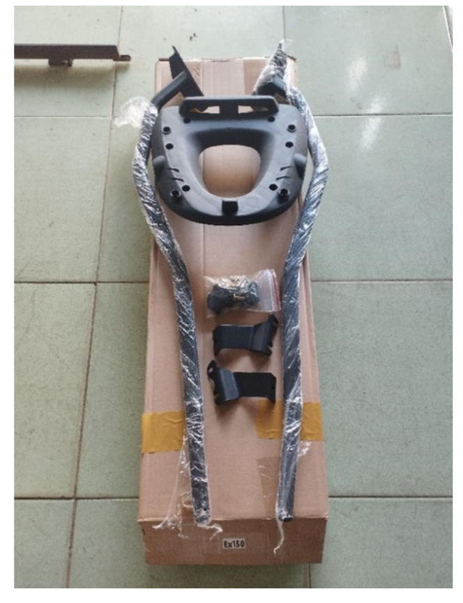 Cảng sau exciter 150/155 kiểu hrv