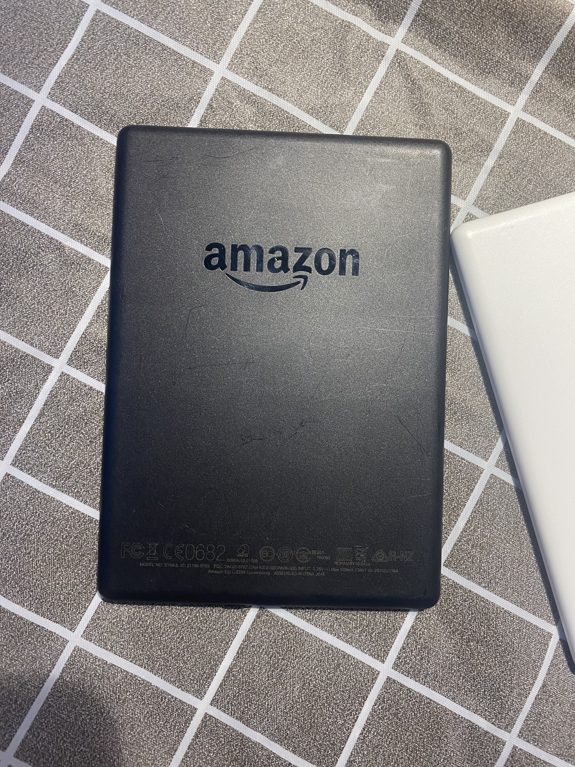 Máy đọc sách Kindle Basic 7th, 8th, 10th không/có đèn nền, độ nét 167PPI, BẢO HÀNH 1 THÁNG