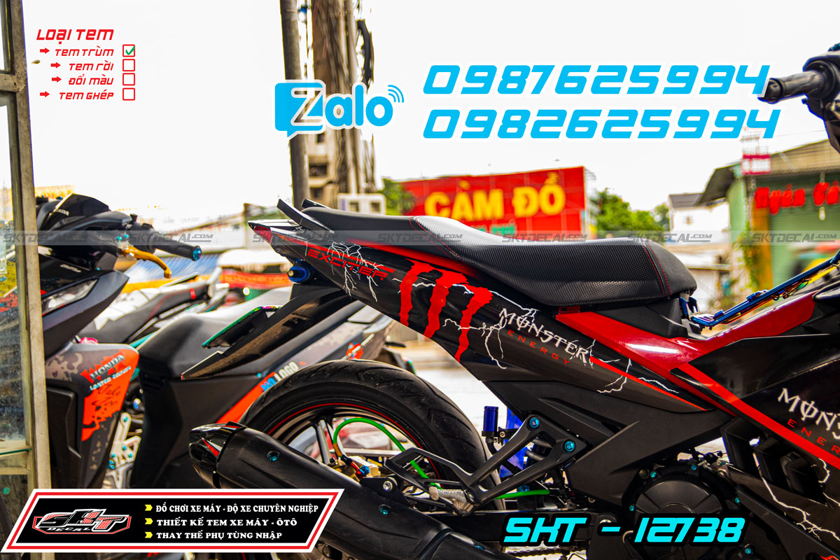 tem trùm xe exciter 150 monster đen đỏ
