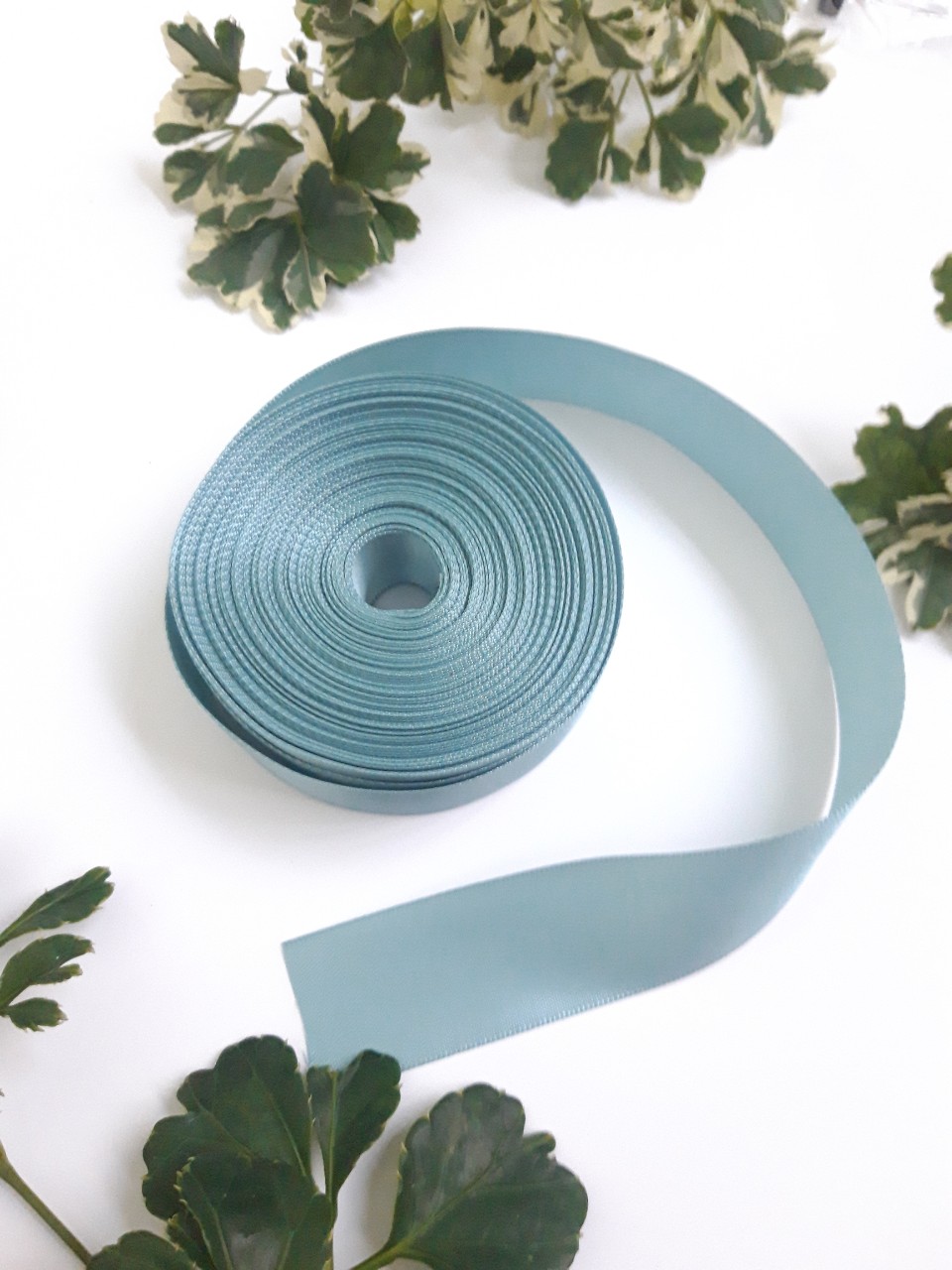 1M rybang sating 2 mặt cao cấp ( đường kính 2,5 cm, làm cột nơ trang trí Handmake)