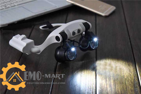 [FreeshipMAX] Kính lúp đeo mắt có đèn V4