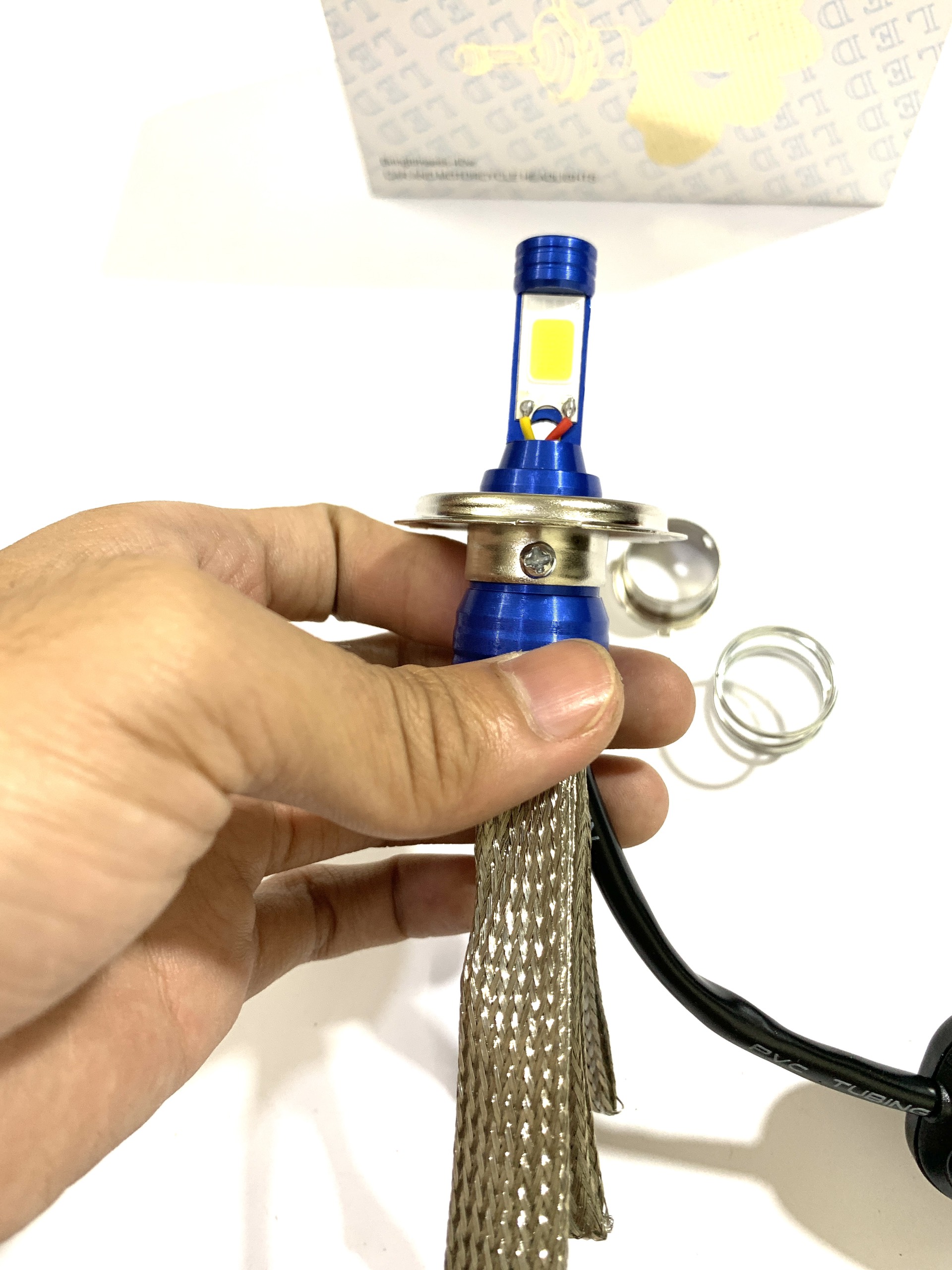 ĐÈN PHA LED CYT 2 TIM LED chân H4 (GIÁ 1 BÓNG) Cực Sáng 36W
