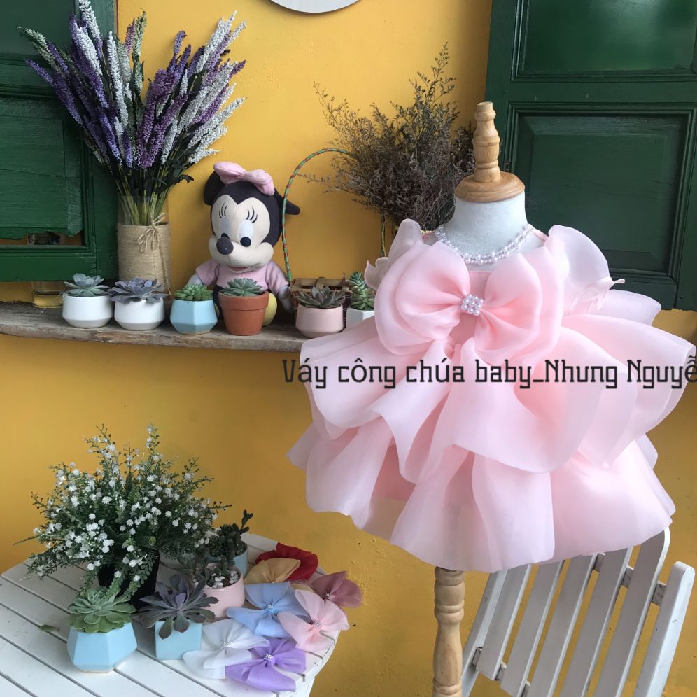 Váy công chúa Nhung Nguyễn