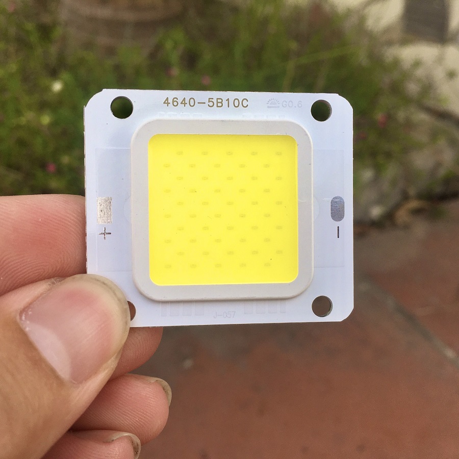 Led COB Thay Cho Đèn Pha 50W-100W