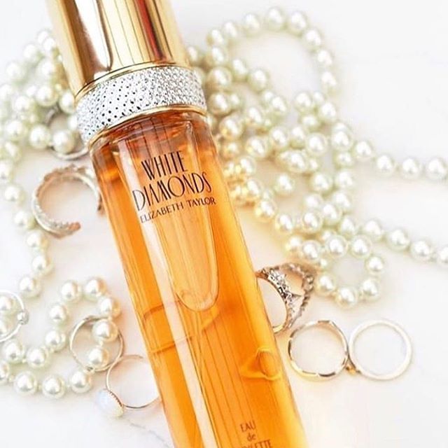 Nước hoa nữ ELIZABETH TAYLOR White Diamond Eau De Toilette 100ml