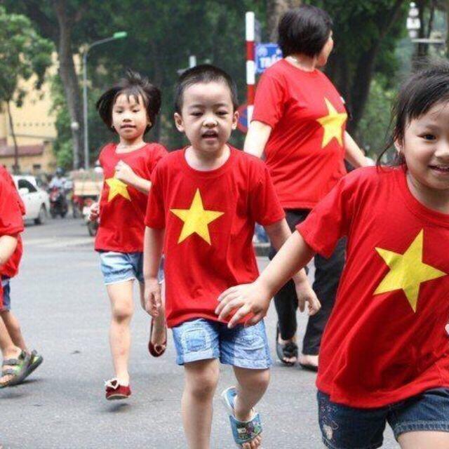 Áo Thun Cờ Đỏ Sao Vàng Cực Đẹp