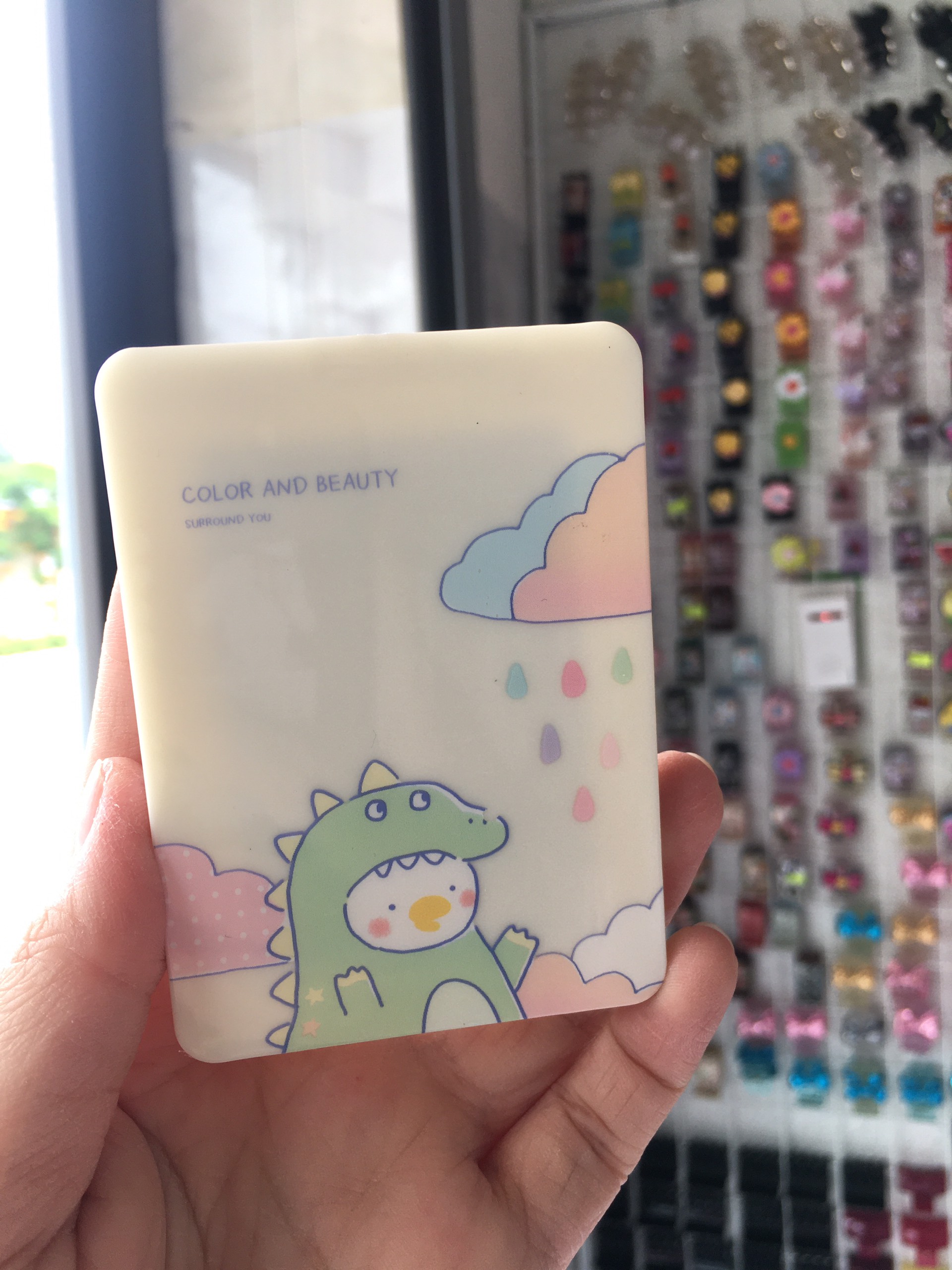 Gương Cầm Tay Có Lược