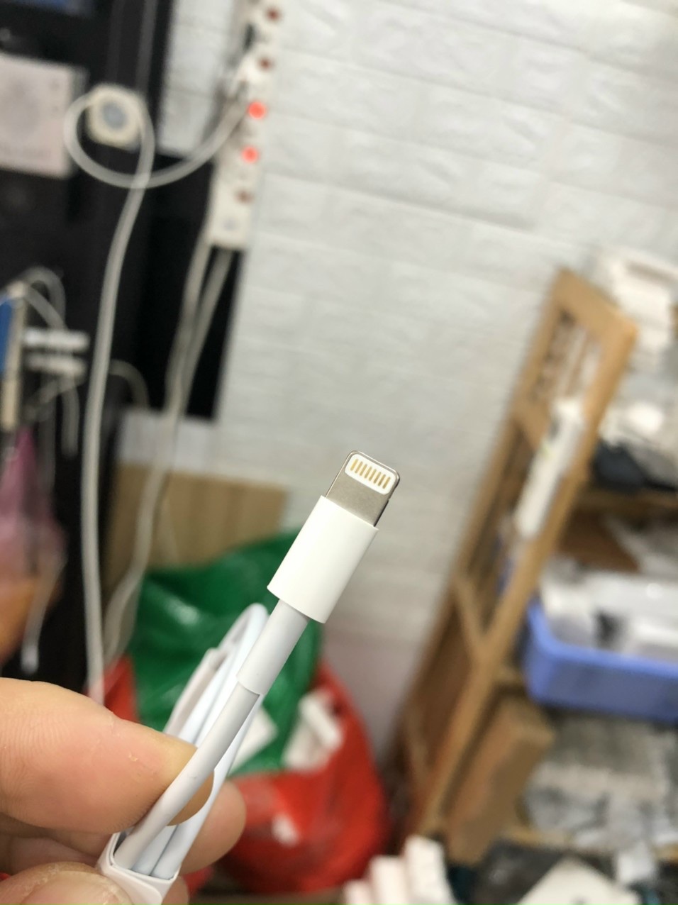 [HCM]Sạc iphone zin chính hãng 5 5s 6 6s 7 7plus