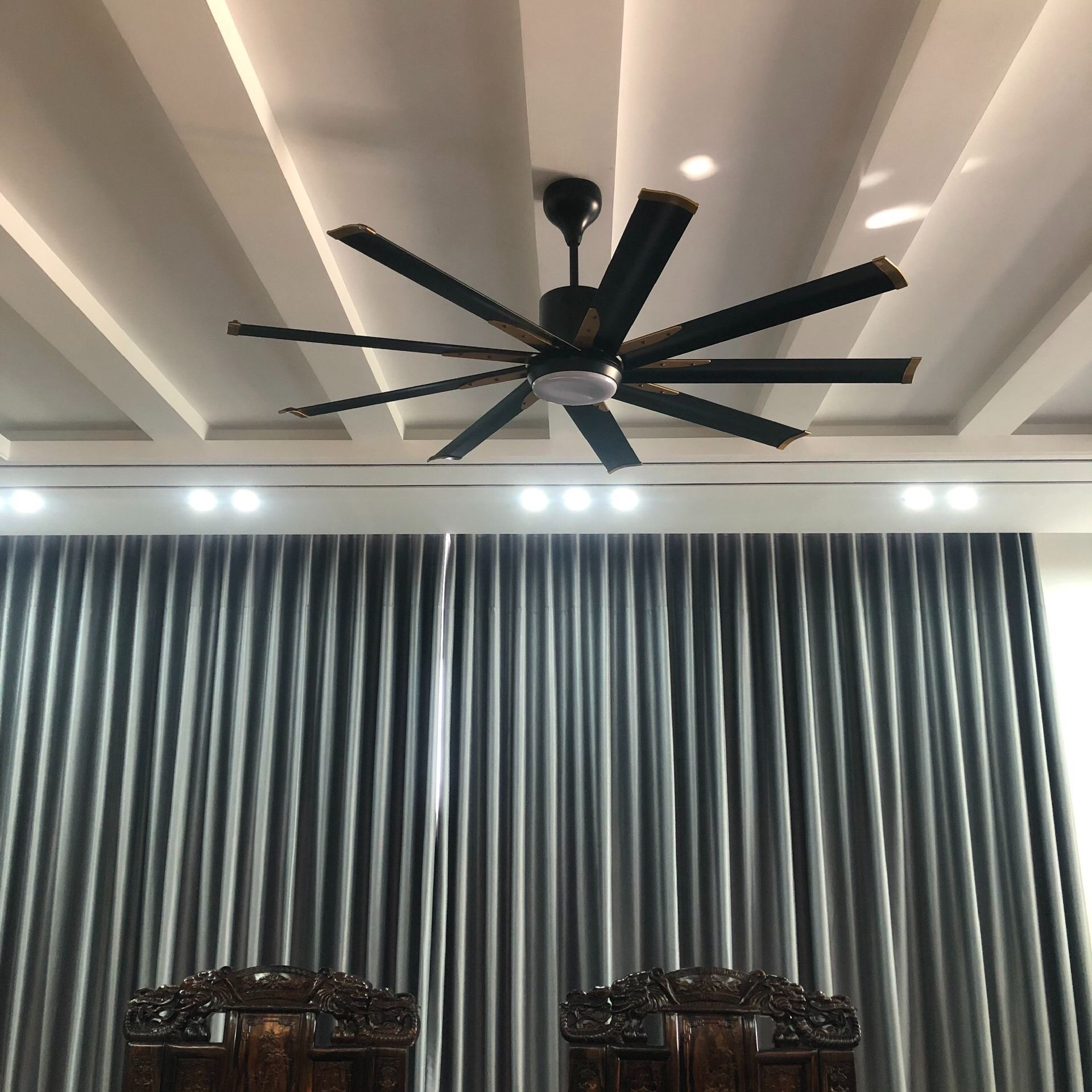 Quạt trần trang trí 9 cánh cao cấp