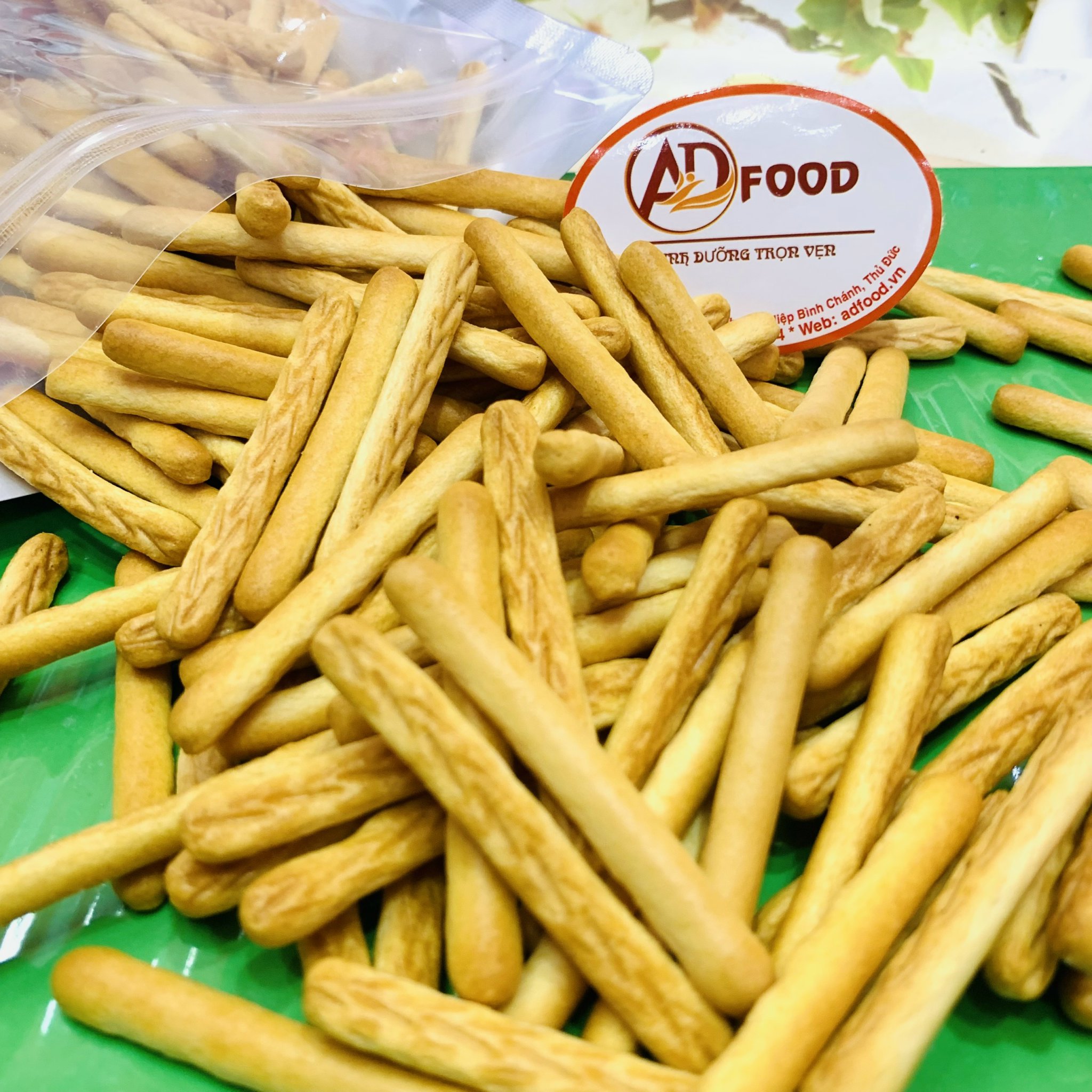 1kg banh quy đũa bơ sữa