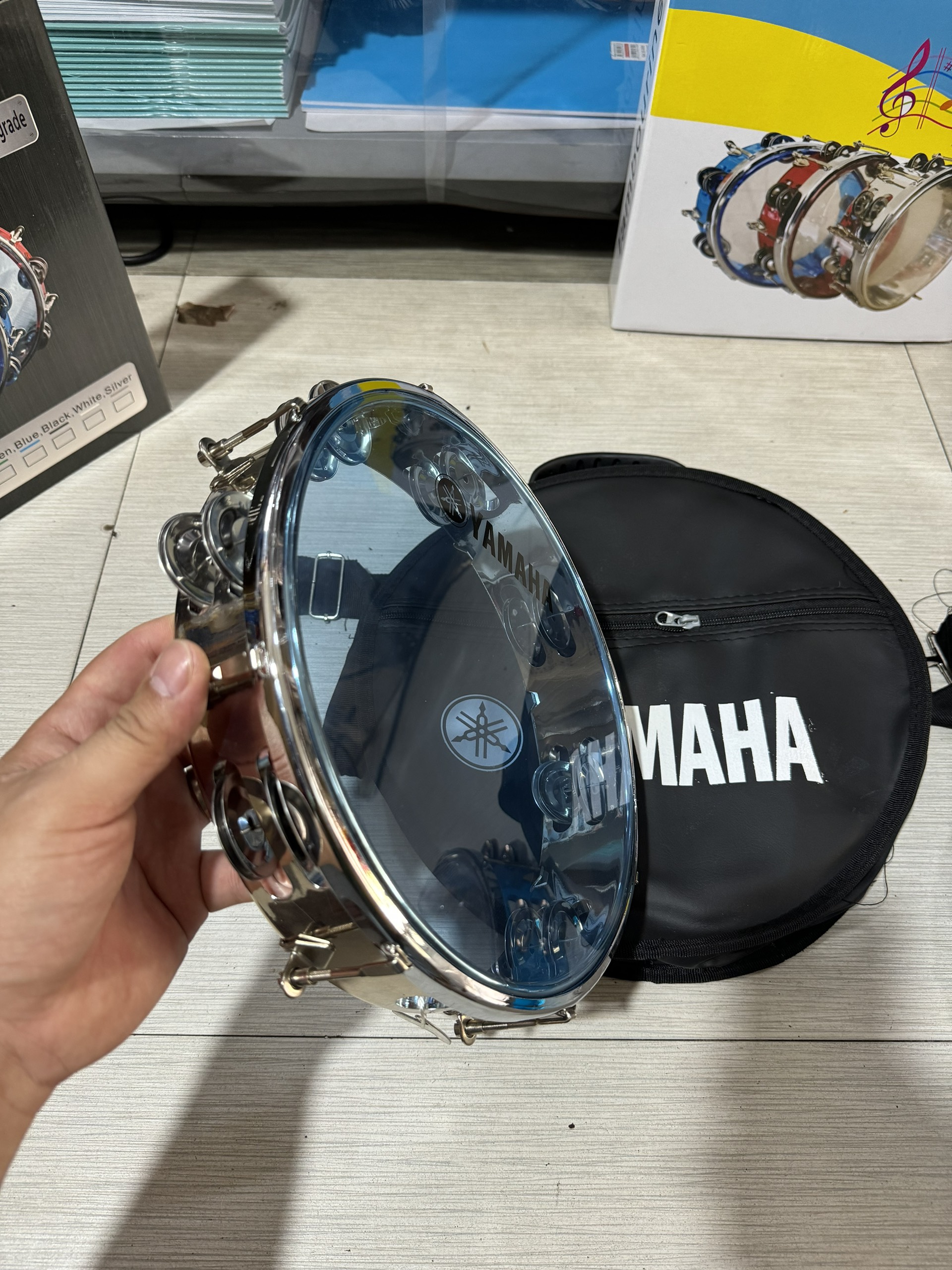Trống lắc tay Tambourine Yamaha