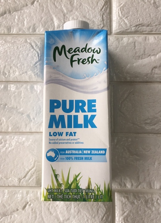 Thùng sữa Meadowfresh Full cream loại 200ml