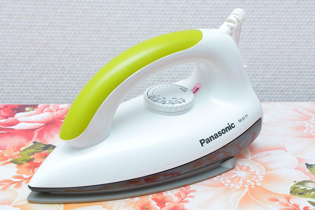 [GIAO TẠI HCM] - Bàn ủi khô Panasonic NI-317TXRA