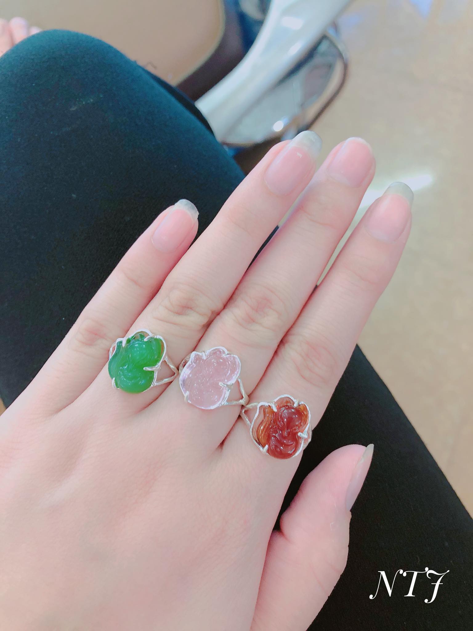 Nhẫn hồ ly bạc đủ màu hợp mệnh