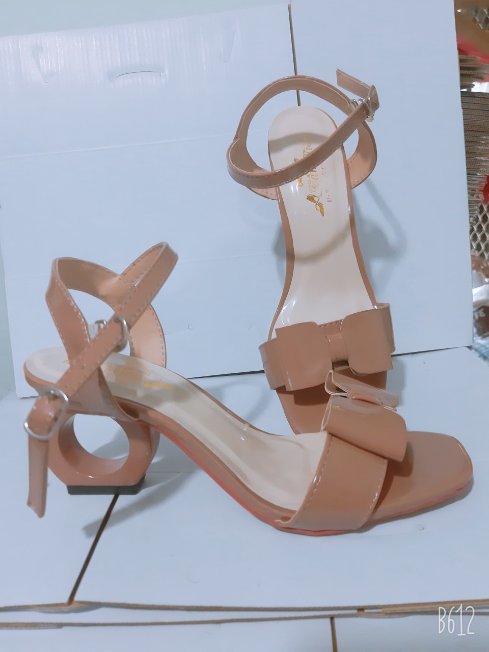 [HCM]giày cao gót gót còng 7 phân màu cà phê size 33 đến 44
