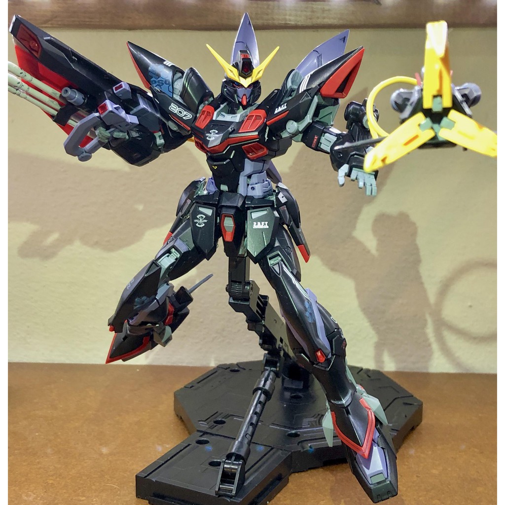 [Hoàn Tiền 10%]Mô hình MG GAT-X207 Blitz gundamchat Bandai