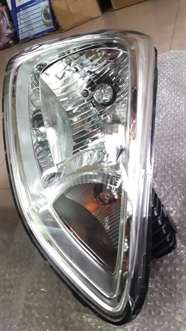 Đèn pha Grand I10 (Có dù che bóng đèn, Phân vế ) OEM