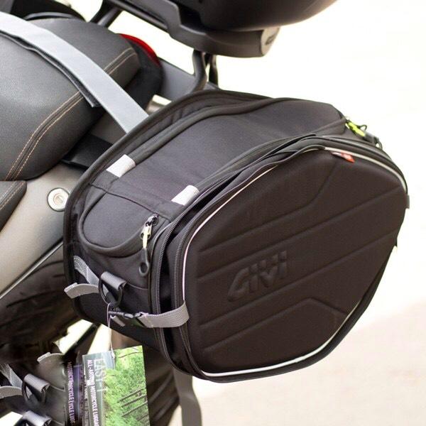 Túi Đôi Givi EA101B Treo Yên Xe Máy
