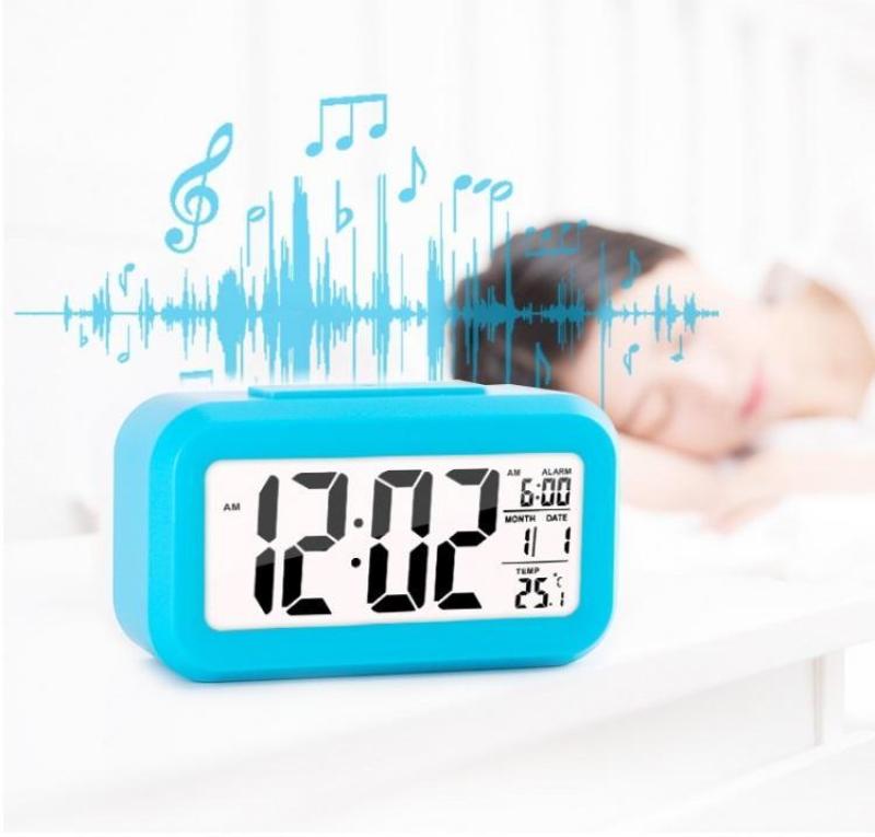 Đồng hồ để bàn, Đồng hồ báo thức, Đồng hồ để bàn màn hình LCD Led 4 chức năng. Thiết kế thời trang. Màn hình hiển thị rõ nét, cảm biến ánh sáng tự động. Giảm giá 50% ngay hôm nay. Bảo hành uy tín. bán chạy