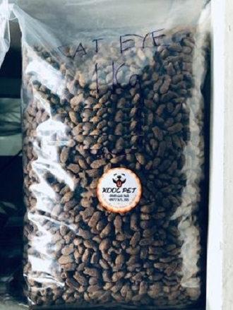 Thức ăn hạt cho mèo mọi lứa tuổi Cat’s Eye bao Zip 1kg