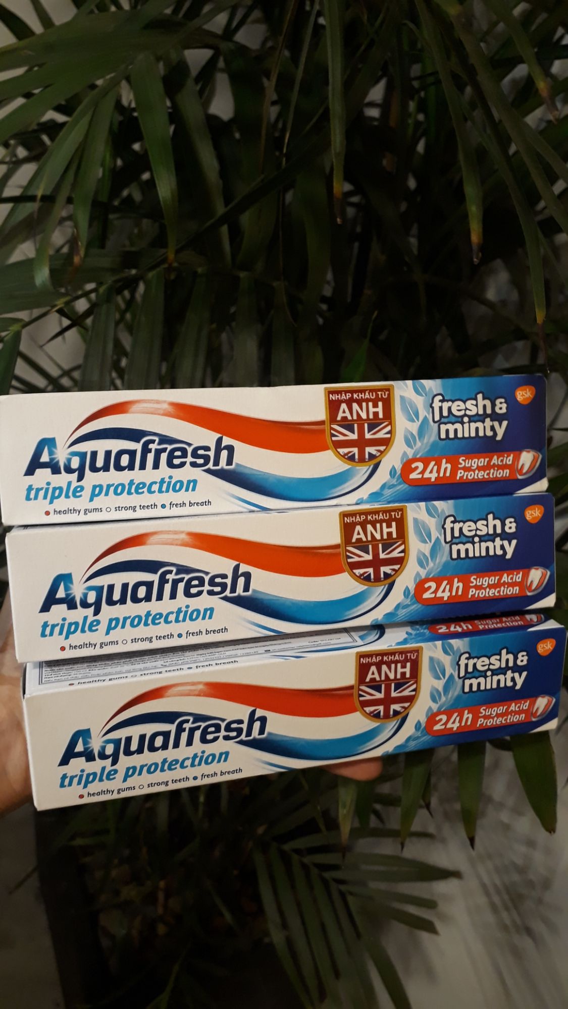 Kem đánh răng Aquafresh của Anh Quốc UK 100ml