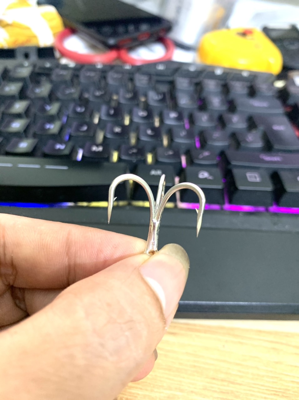 lưỡi câu cá 3 tiêu  bằng thép carbon CHÍNH HÃNG BKK Fangs 6076-3x ( hàng cty Nhật )